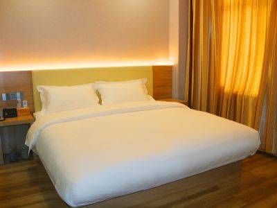 Haiyue Wei sea rongcheng shidao fishing port yong an north road hotel