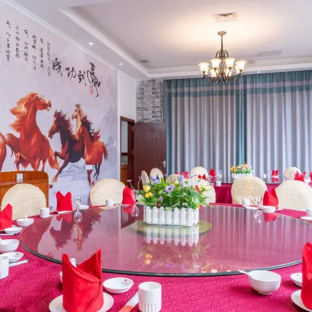 Run long hotel, Ding'an