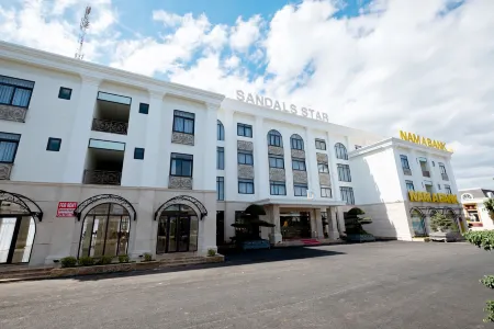 Sandals Star Hotel