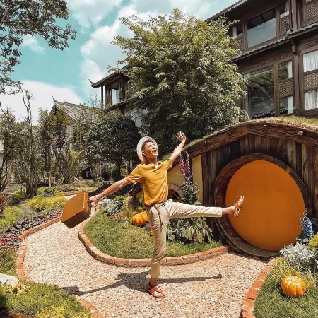 Xitian · Yueshang | Alice in Wonderland · Alice's Adventures in Wonderland · Inn