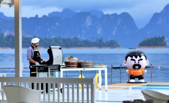 500 Rai Floating Resort