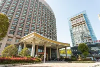 Yangxin International Hotel Hôtels à proximité de : Changsheng Marina