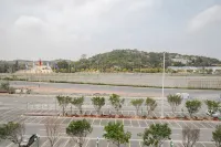 Oulebao Water Hotel Quanzhou - parking