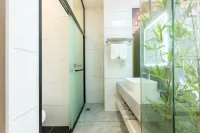 Fangzhou Zhihui Hotel