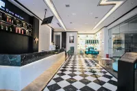 W· Xi 'an Hotel