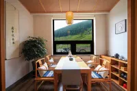 Floral Lux Hotel Five Peaks Mingzhai Cloud View Lodge - 4 ดาว