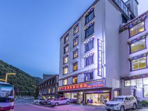 Fuxuan Holiday Hotel (Siguniangshan Changpinggou Scenic Area)
