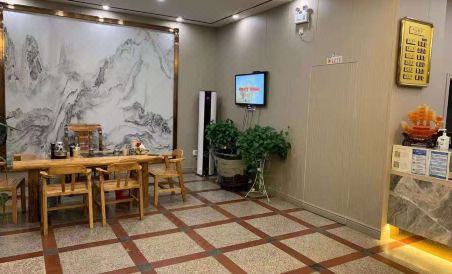 Suitetrails - Jincheng Hotel (Chongren Street Kou Road Branch)