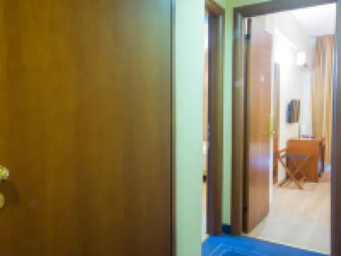 マリーナ ホテル アテネ アテネのホテル