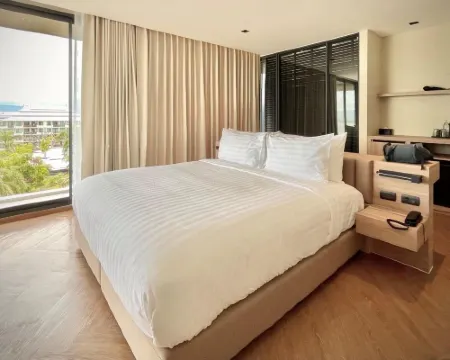 เอ็มทู โฮเทล วอเตอร์ไซด์ โรงแรมในอำเภอเมืองพะเยา