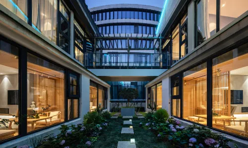 Tuyue Manyuntang Hotel (Kunming National High-tech Industry Development Zone Wanxianghui)