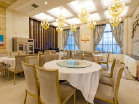 Shengfei International Hotel Hoteles en Pingyu