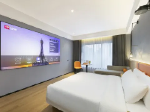 Le Ju Hotel (Hebi High speed Railway Station Wanda Plaza Branch) Hotels in Hebi