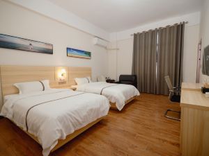 Silver Lake Business Apartment (Zhanjiang Huguangyan Branch)