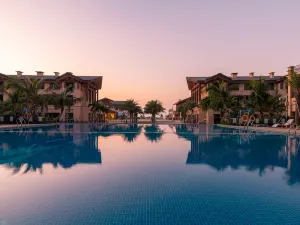 Weizhou Island Versailles Sea View Resort wine