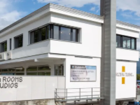 Riva Rooms & Studios - Check-in 24hr Hotels in Minusio