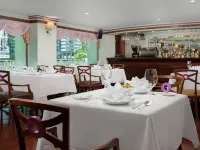 هوتل سنترا Hotels near ميدان سينادو