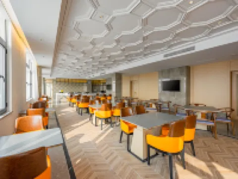 Vienna International Hotel (China Nongpifeng Branch) فنادق في مديرية فنغ