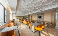 Vienna International Hotel (China Nongpifeng Branch) Hotels in Feng County