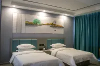 Yulin Yiju Hotel (Train Station Branch)