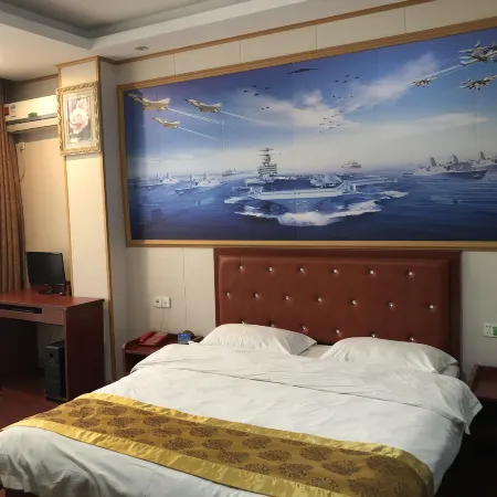 Binyang Huanglongxuan Hotel