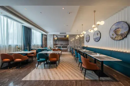 Kyriad Hotel (Jieyang Licheng) Отели рядом с достопримечательностью «Jieyang City God Temple»