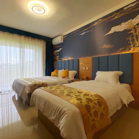 Weifutun Hot Spring Holiday Apartment (Enping High-speed Railway Station)
