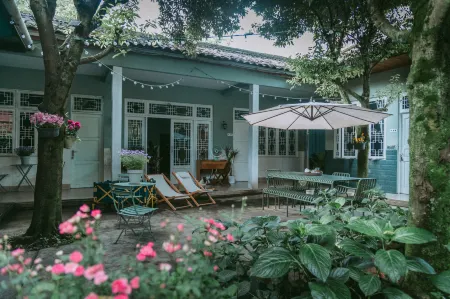 Feilintang Hotel Отели рядом с достопримечательностью «Pingle Ancient Town»