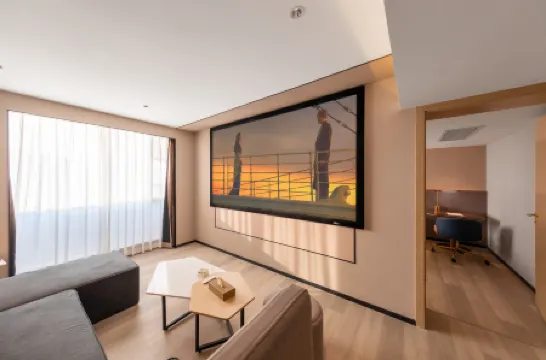 Cheermay Hotels (Guangzhou Baiyunshan Yongtai Subway Station)