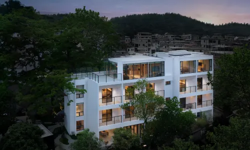 YinLan Hotel