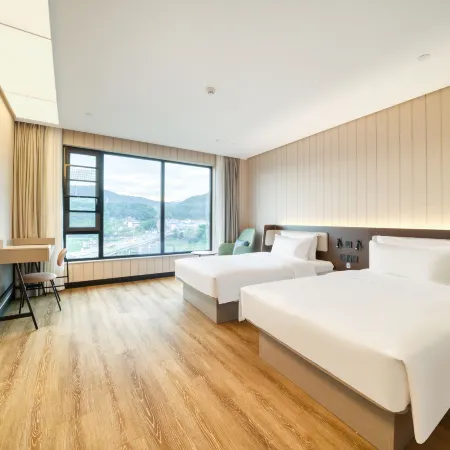 HanTing Hotel (Hangzhou Tonglu Fuchun River)