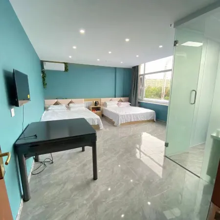 Qingchunli Business Hotel