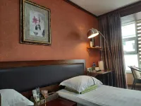 Yanji Star Light Hotel