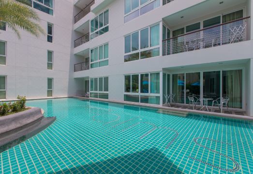 카말라 비치 전경