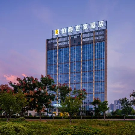 Count Shijia Hotel