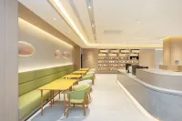 全季飯店（棗莊高鐵站店） - 停車場