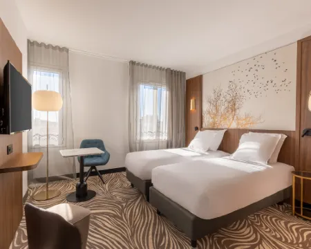 Hôtel Apollinaire Nice Hotels in Nice