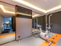 LAVANDE Hotels (Zhaoqing Sihui Hi-tech Zone Dawang Light Rail Station Branch) - نادي رياضي