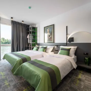 Joy 5 Hotel & Spa