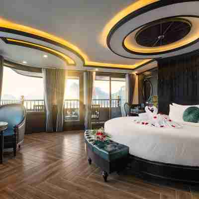 Rita Cruise Rooms