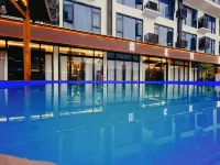 Yunshuijian Homestay - Pools