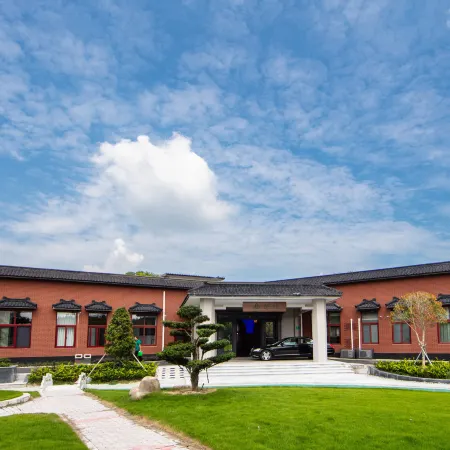 Shanyang Nanyuan Resort (Jinshan City Beach)