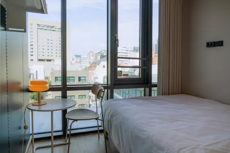 Local Stitch Creator Town Seogyo Отели рядом с достопримечательностью «Abraham Park Kenneth Vine Collection Museum»