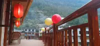 Bridgeshotel Boutique - Mountain view