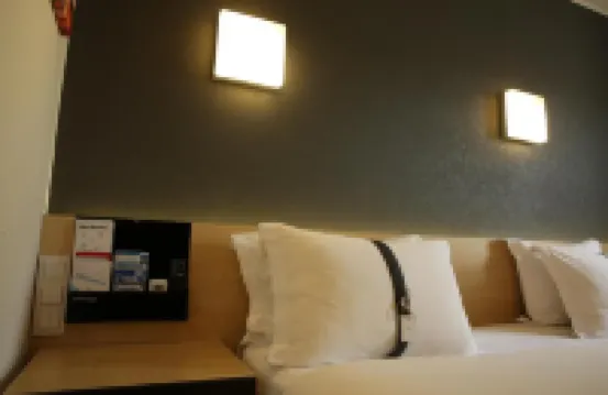 比什凱克弗圖羅酒店