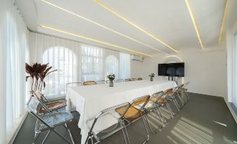Holiday Inn Express Baihang (Huangshan Scenic Area Transfer Center)