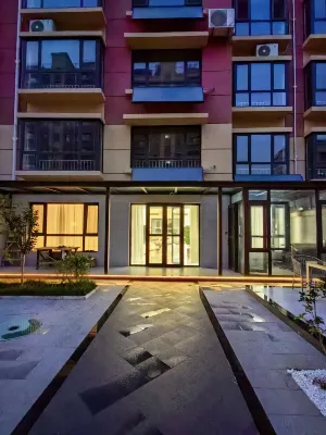 Hua Jian Tang B&B
