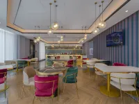 Magnotel Hotel (Huludao Passenger Terminal) Hotels in Huludao