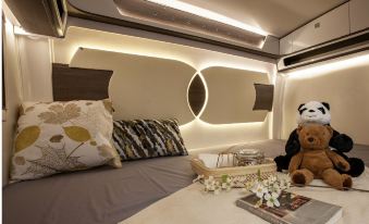 Basongtuo Himalaya Light Luxury Camping Base