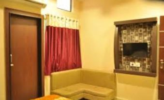 Hotel Priyanshi Palace Ujjain